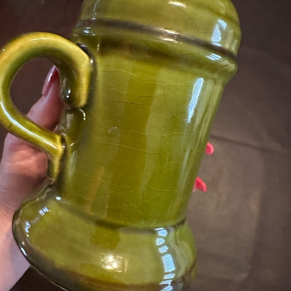 Vintage LA Pottery shakers - Picture 3 of 6